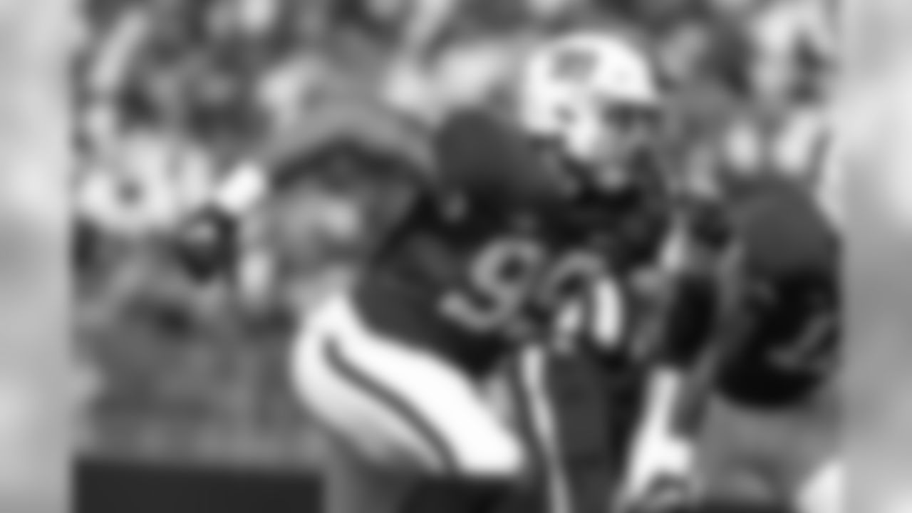 DE Yetur Gross-Matos, Penn State