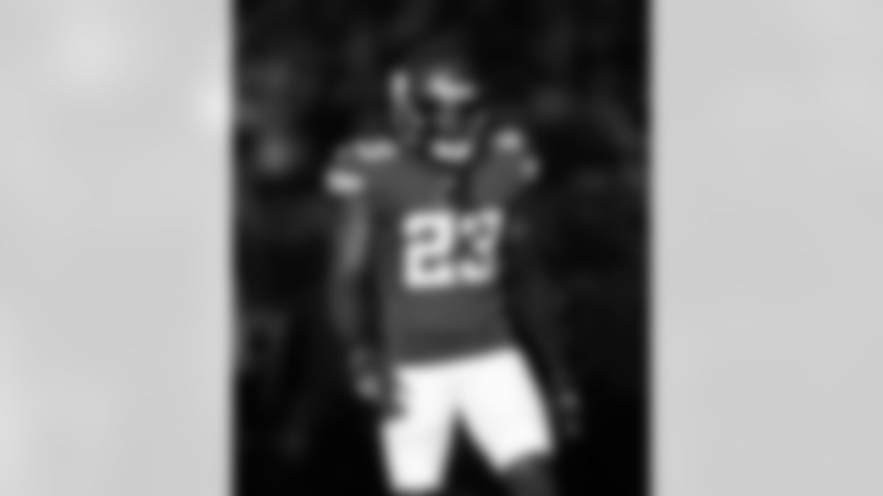 CB Andrew Booth Jr.