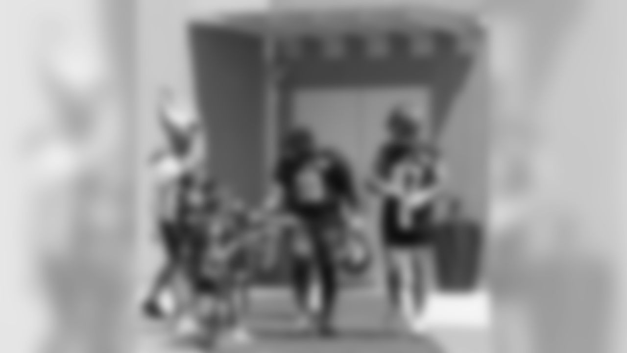 2019_0727_TrainingCamp_HelmetHike_0011