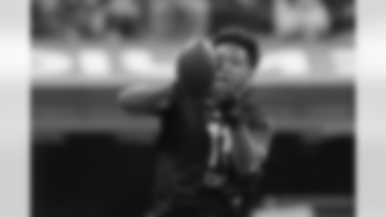 CB Akayleb Evans