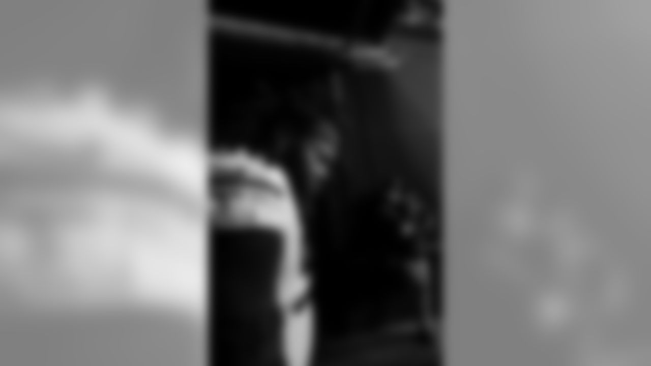 L1570614