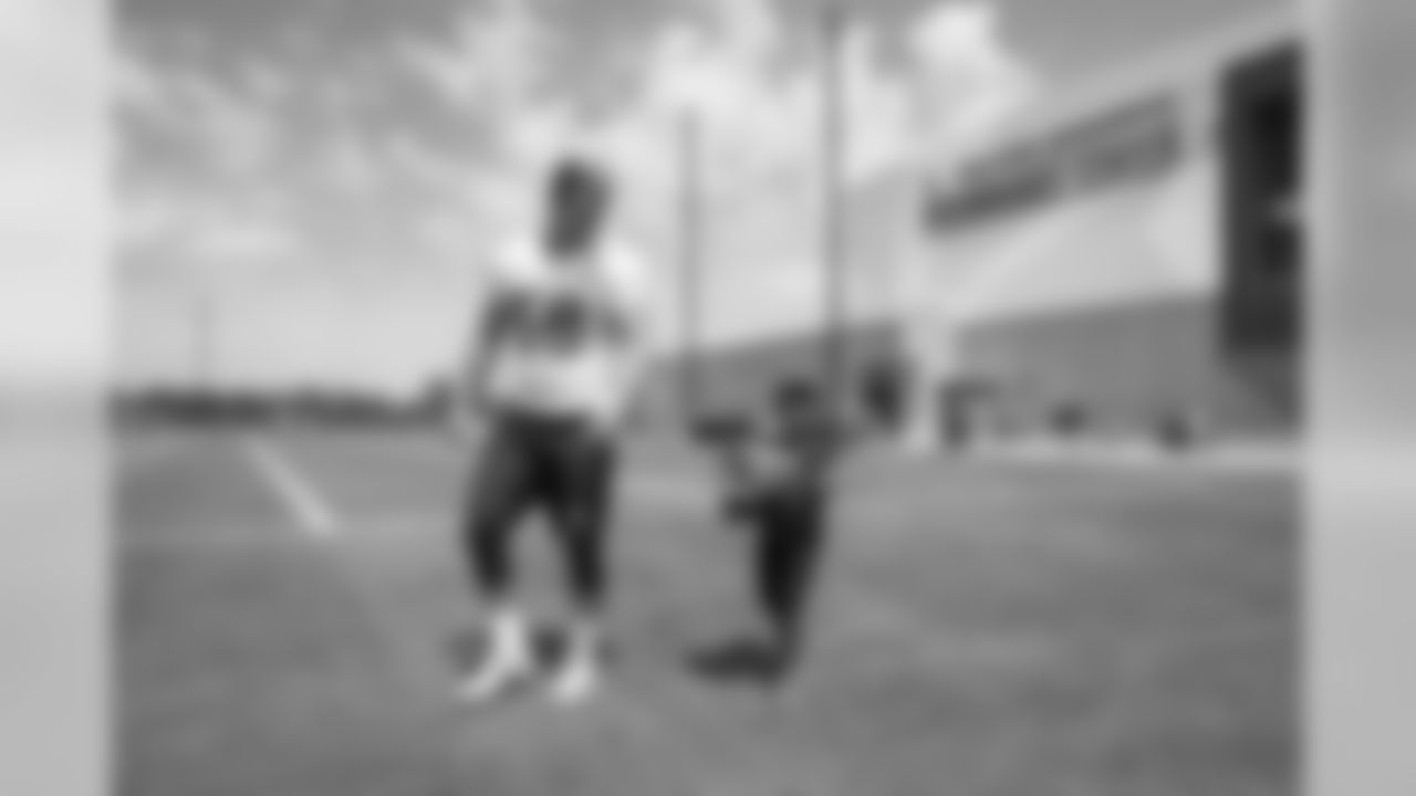 2019_0726_TrainingCamp_HelmetHike_0011