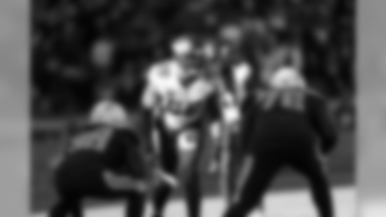 Chargers-210