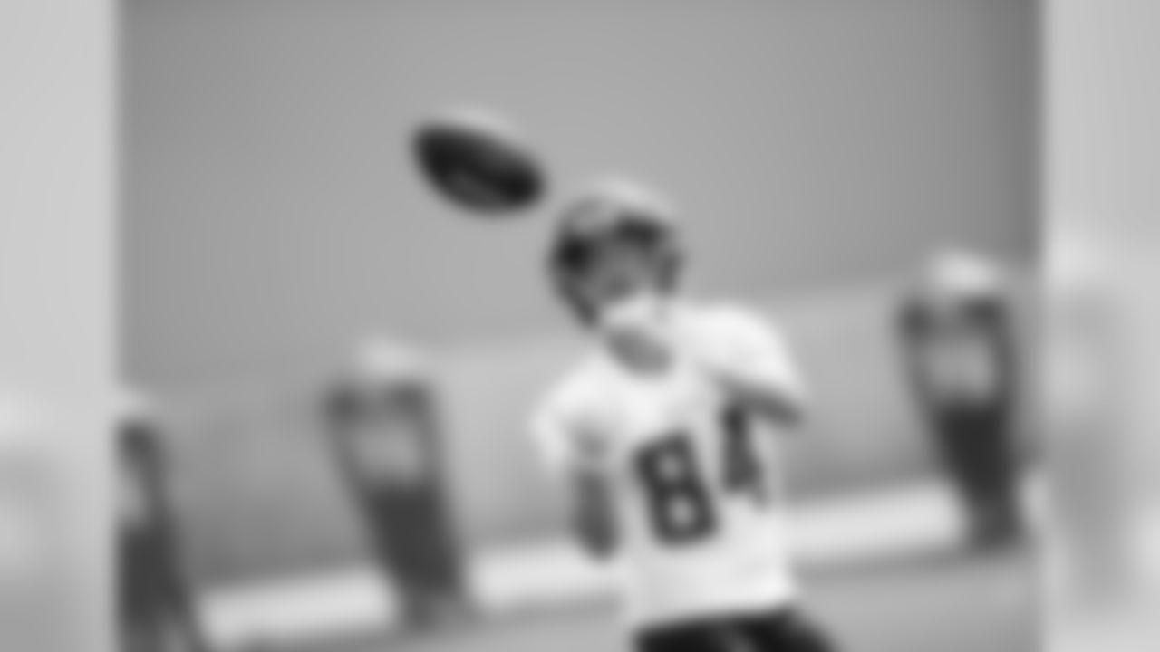 WR Chad Beebe