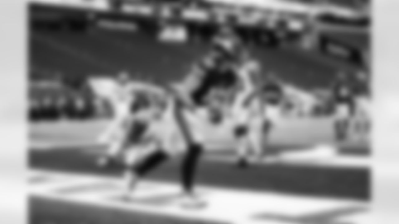 2020_1129_Panthers_Home_TTL_0104