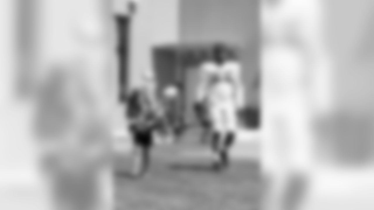 2019_0801_TrainingCamp_HelmetHike_0040