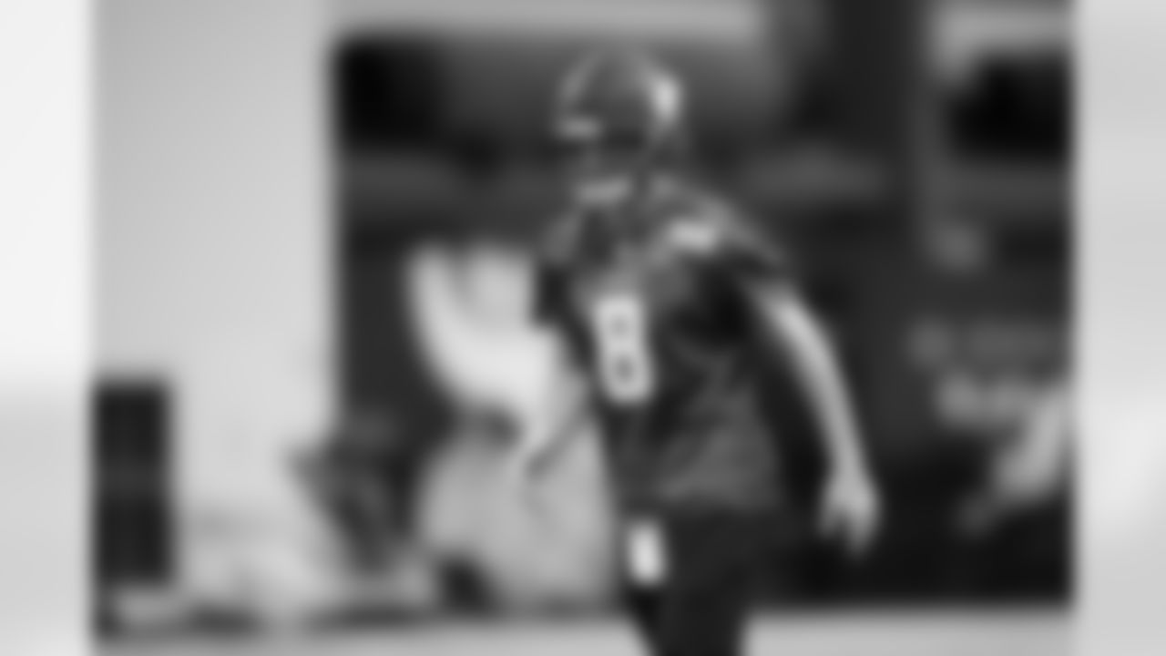 1211_VikingsPractice_10
