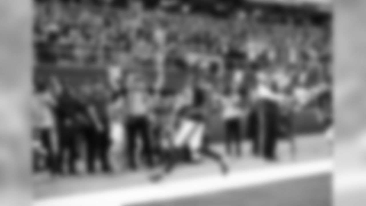 2019_1117_Broncos_Home_TTL_0106