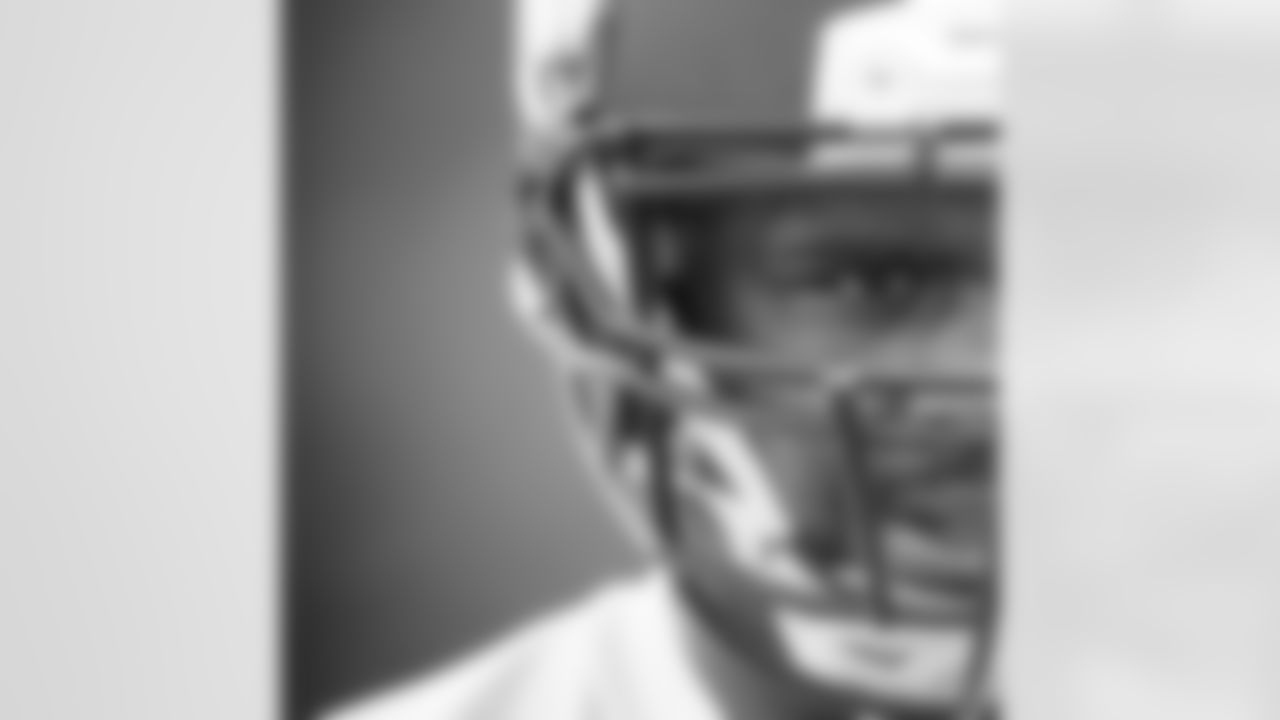 DT Fred Evans
