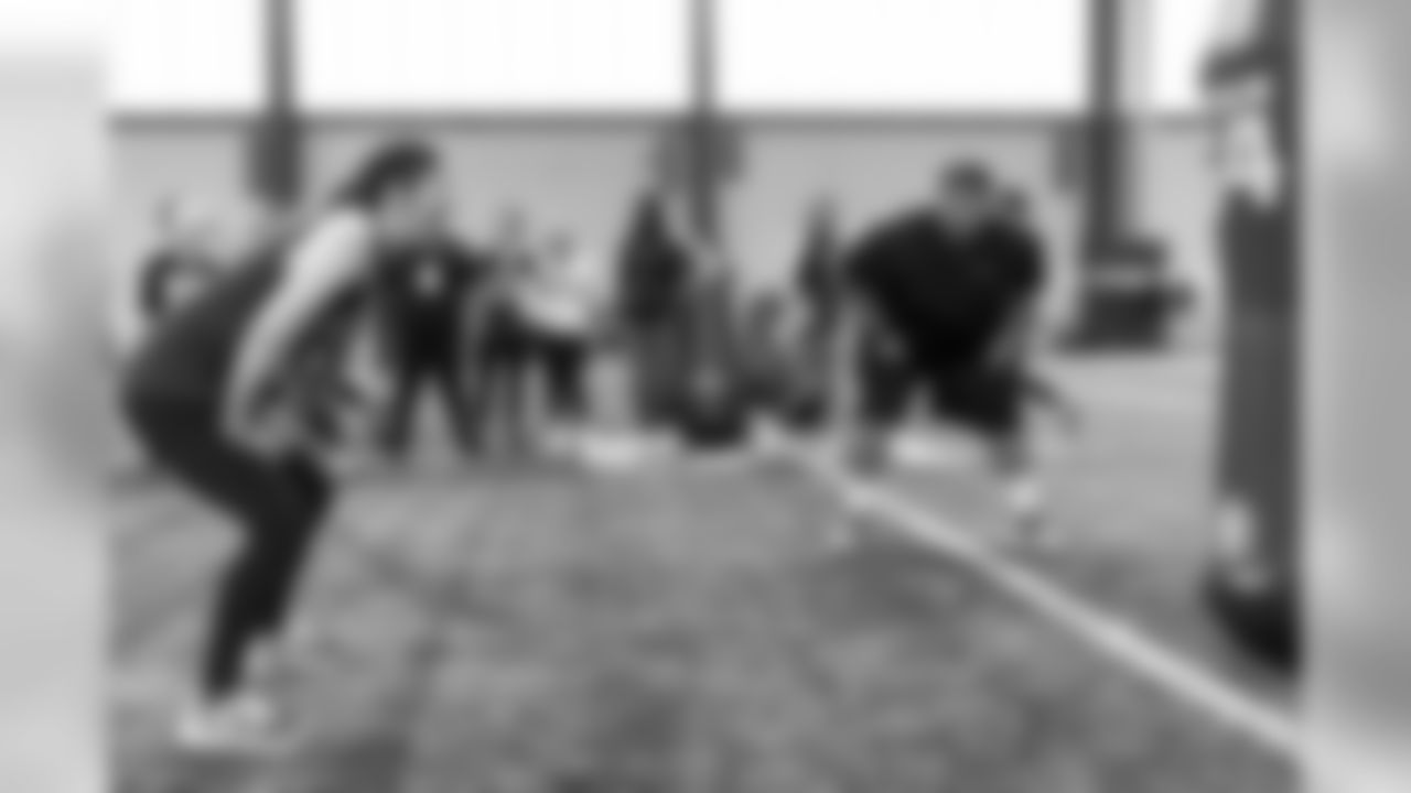 2019_0518_Event_WomensFootballCamp_0117