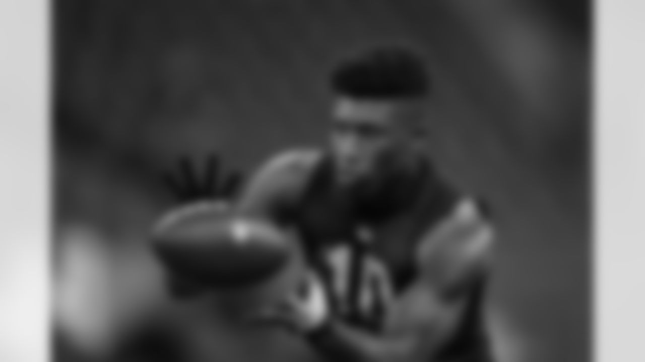 CB Jeff Gladney