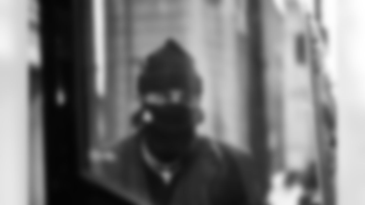 2020_1116_Bears_Away_TTL_0009
