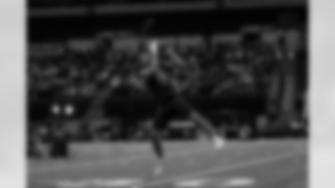 Washington defensive back Kyler Gordon (16) makes a catch during the 2022 Scouting Combine on Sunday, March 6, 2022 in Indianapolis, Indiana. (Aaron Doster/NFL)