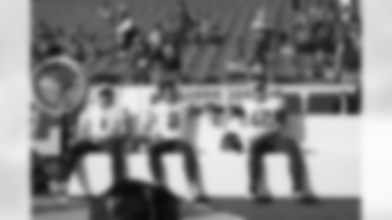 0827_Away-1-14