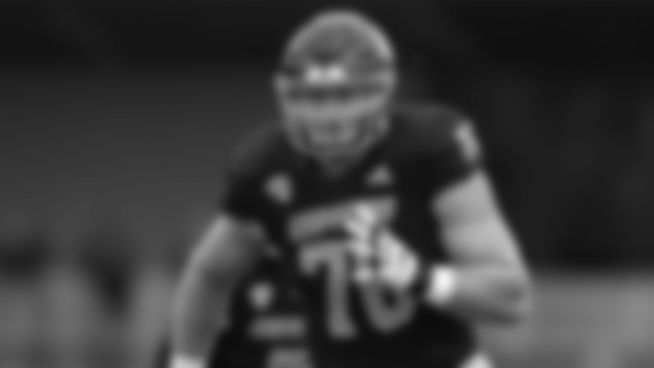 OL Bernhard Raimann, Central Michigan
