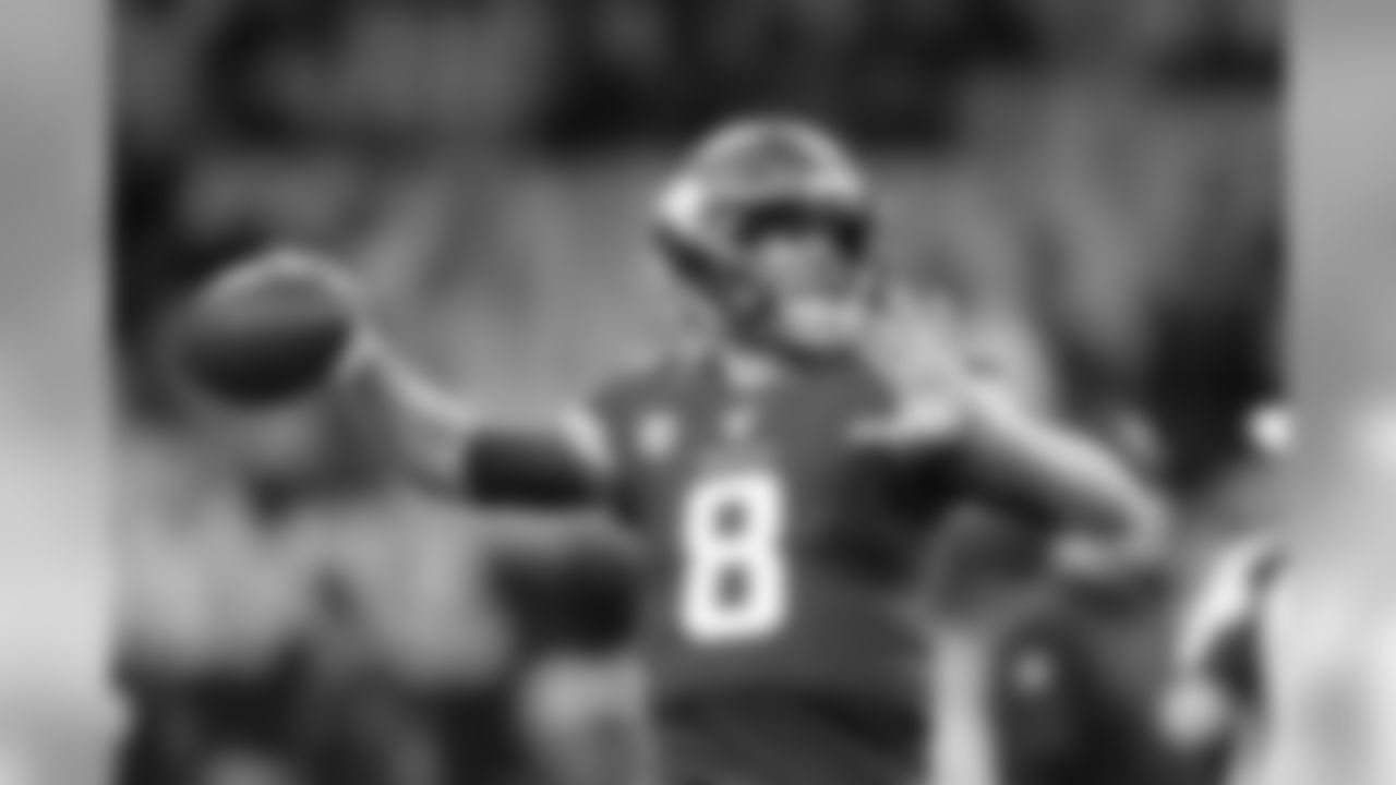 Minnesota Vikings quarterback Kirk Cousins (8) warms up before an NFL wild-card playoff football game against the New Orleans Saints, Sunday, Jan. 5, 2020, in New Orleans. (AP Photo/Brett Duke)