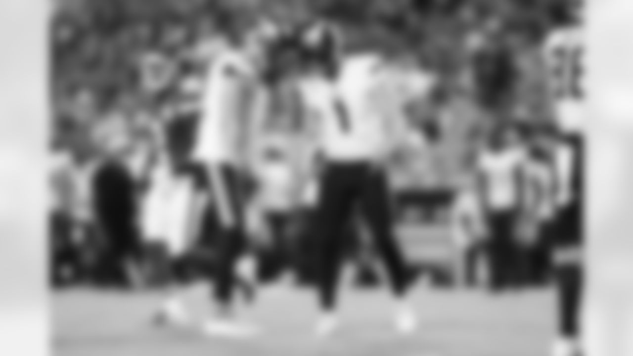 0827_Away-3-32