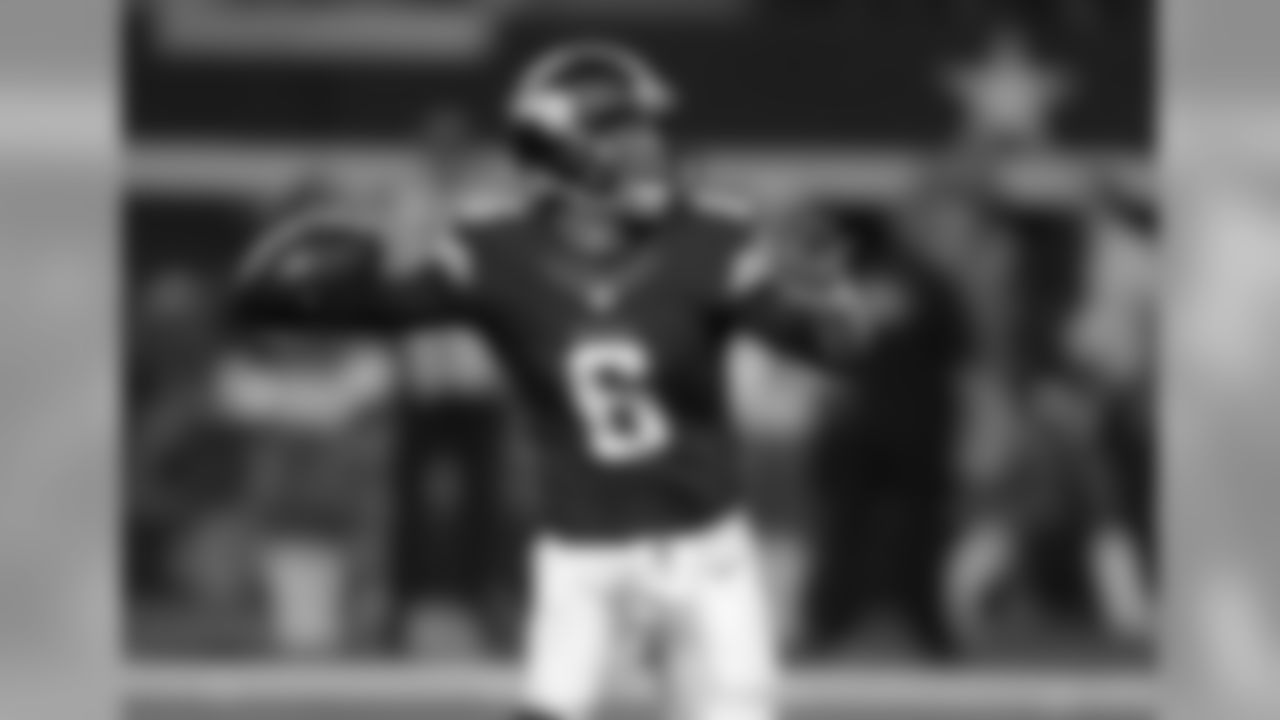 QB Taylor Heinicke
