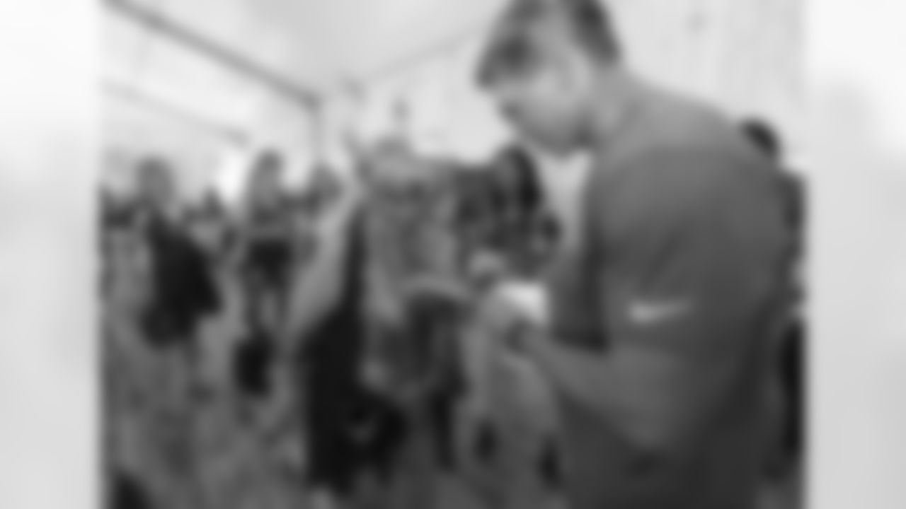 2018_0814_Event_VikingsWomenVIPTent_0029