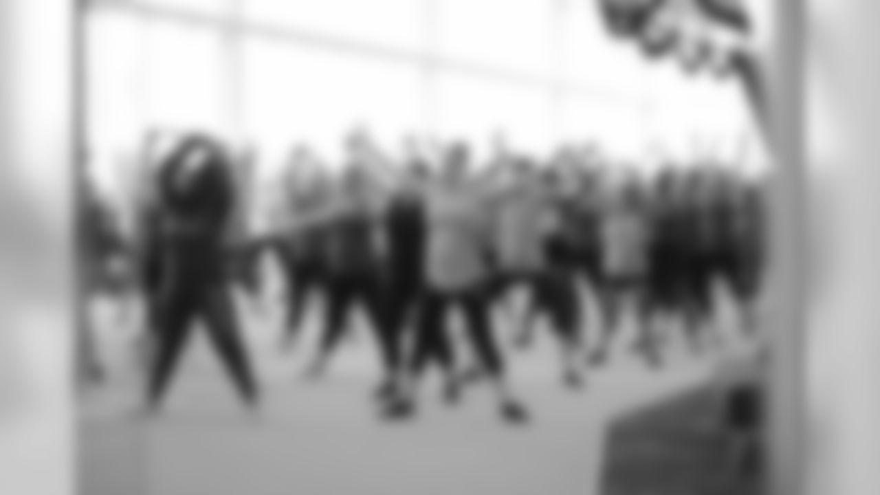 2018_0815_Event_WorkoutWednesday_Dance_0040