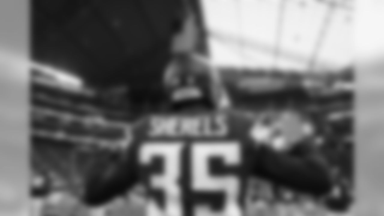 CB Marcus Sherels