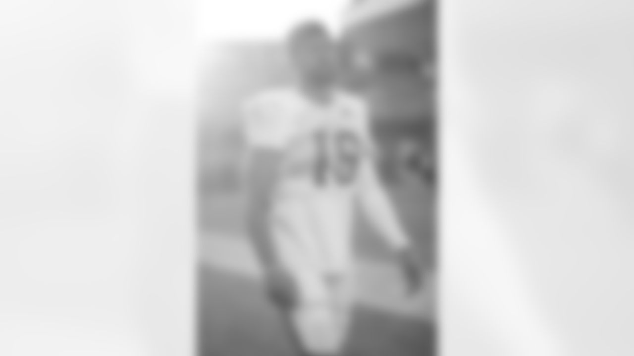 WR Adam Thielen