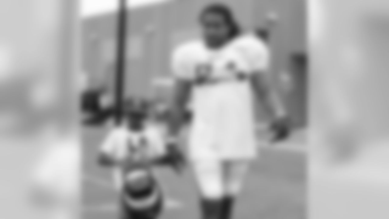 2019_0728_TrainingCamp_HelmetHike_0017