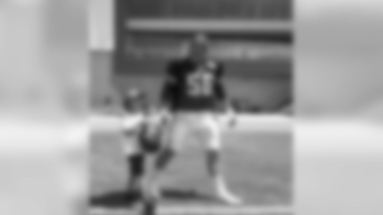 2019_0801_TrainingCamp_HelmetHike_0007
