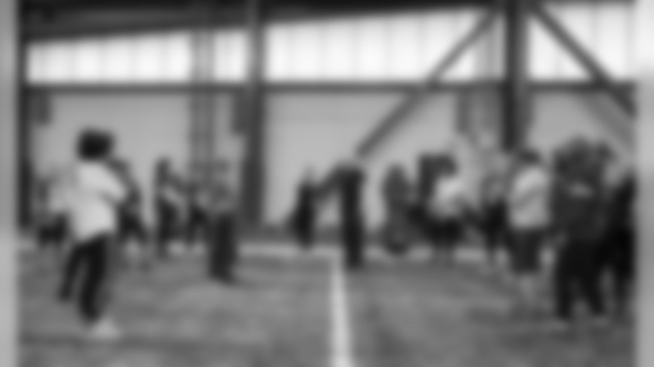 2019_0518_Event_WomensFootballCamp_0100