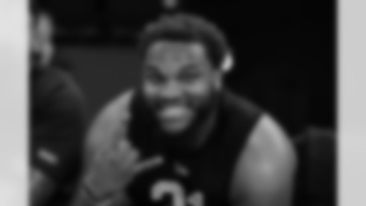Louisiana St offensive lineman Ed Ingram (21) poses for s photo during the 2022 Scouting Combine on Friday, March 4, 2022 in Indianapolis, Indiana. (Aaron Doster/NFL)