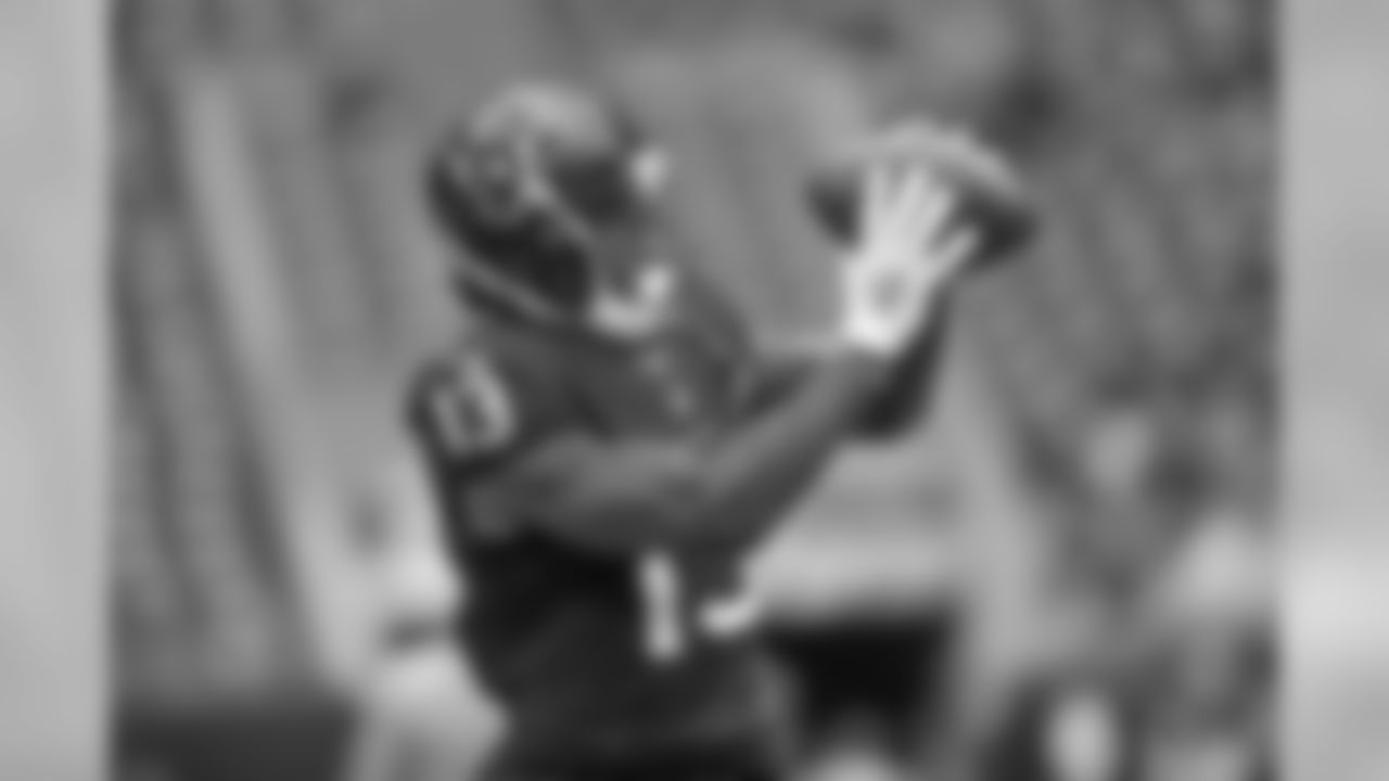 Miller was drafted by the Texans with the 85th overall pick in the 2016 NFL Draft. Miller has big-play potential and ran his 40-yard dash in 4.41 seconds.