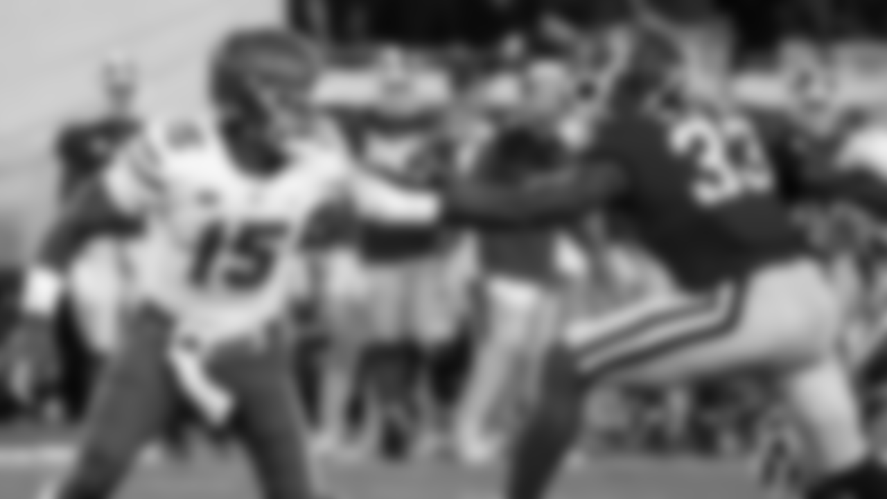 DL Robert Beal Jr.