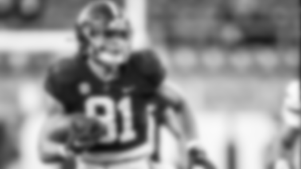 TE Cameron Latu