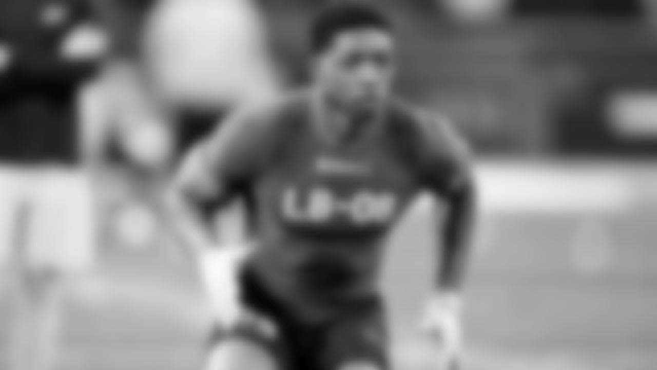 LB Jalen Graham