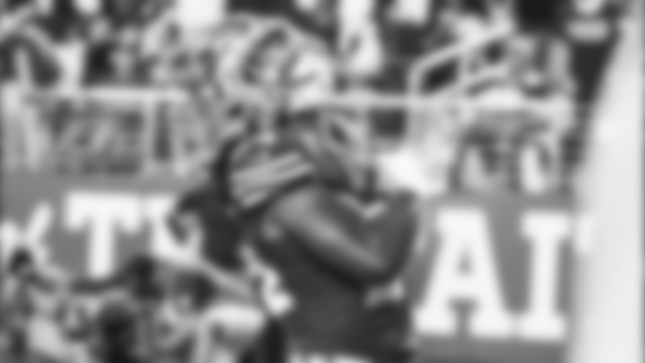 RB Jordan Mason