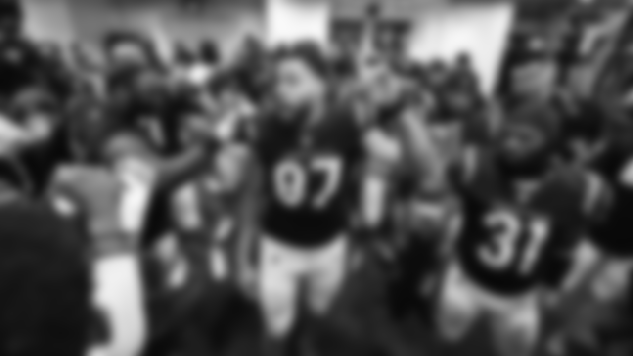 CJ Uzomah_Bengals_Lockerroom