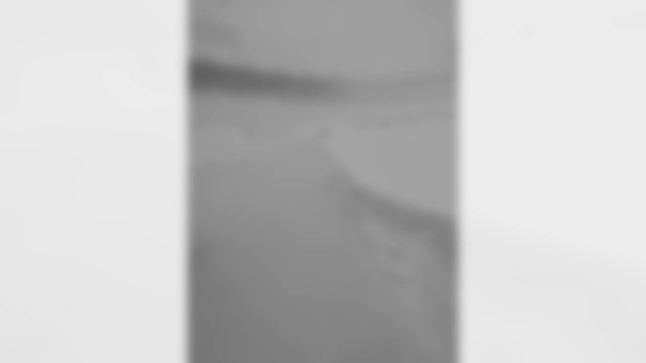 snow-stadium-7
