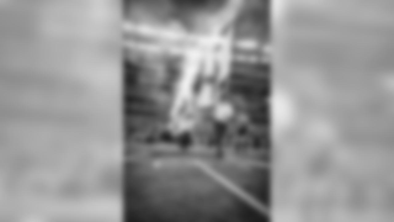 rowdy_photo_-_directing_flag_guys_during_intros_at_playoff_game_2015_0.png
