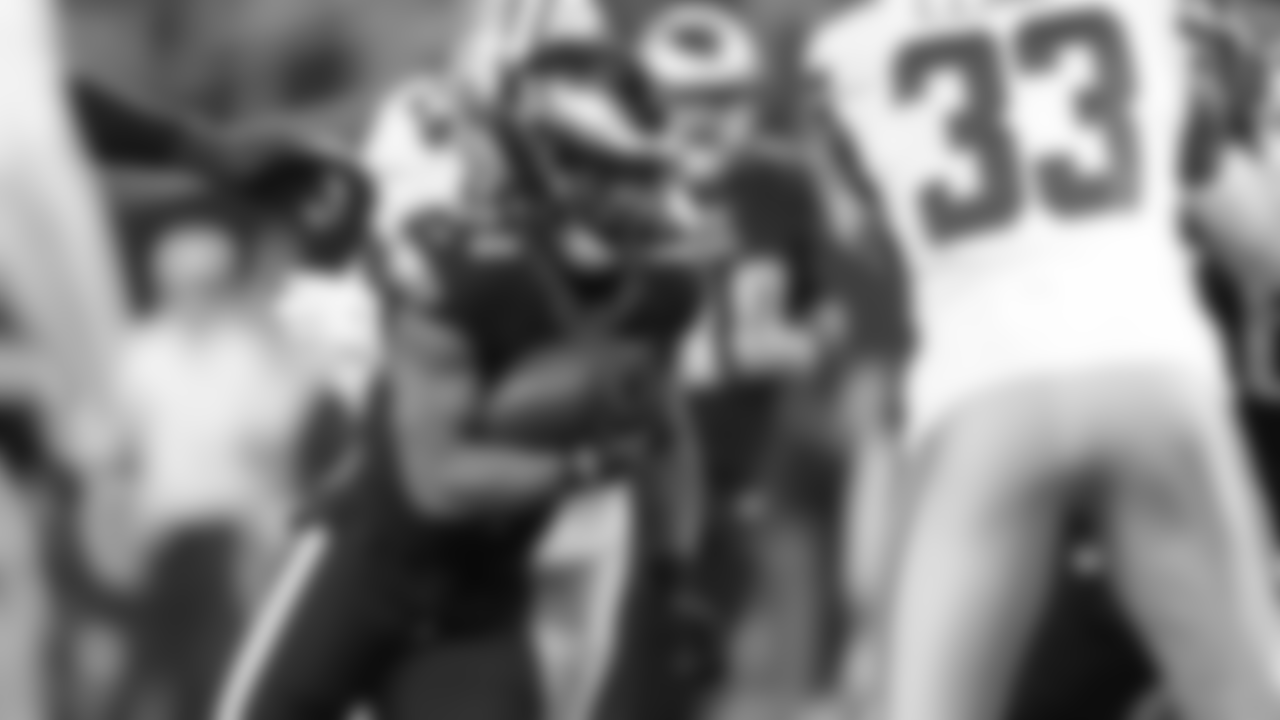 RB Kenneth Gainwell