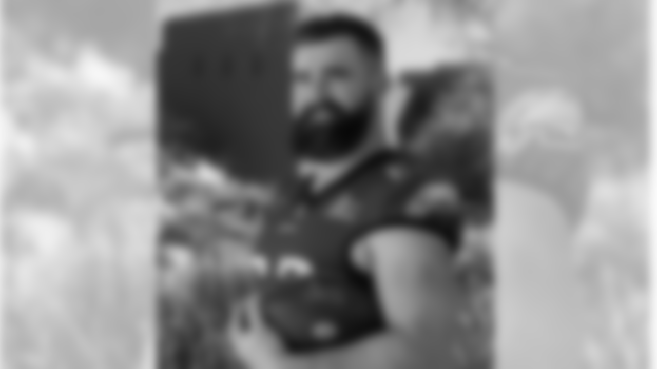 C Jason Kelce