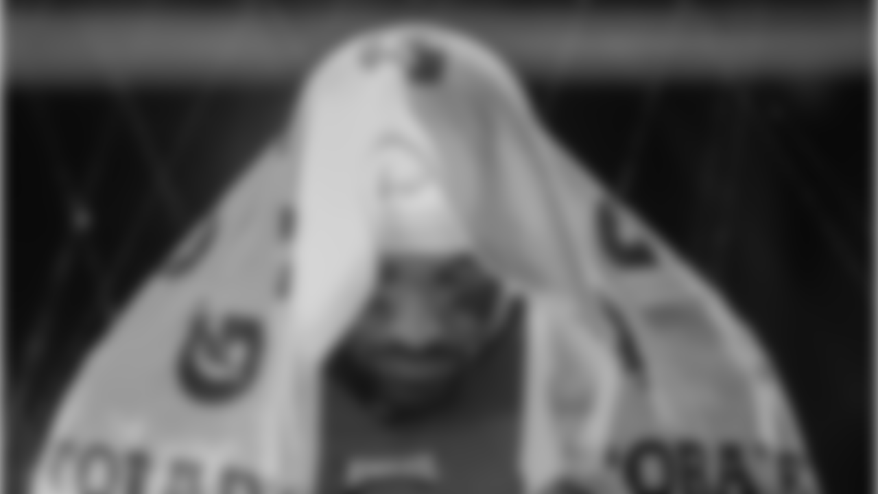 QB Jalen Hurts