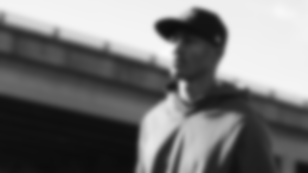 WR DeVonta Smith