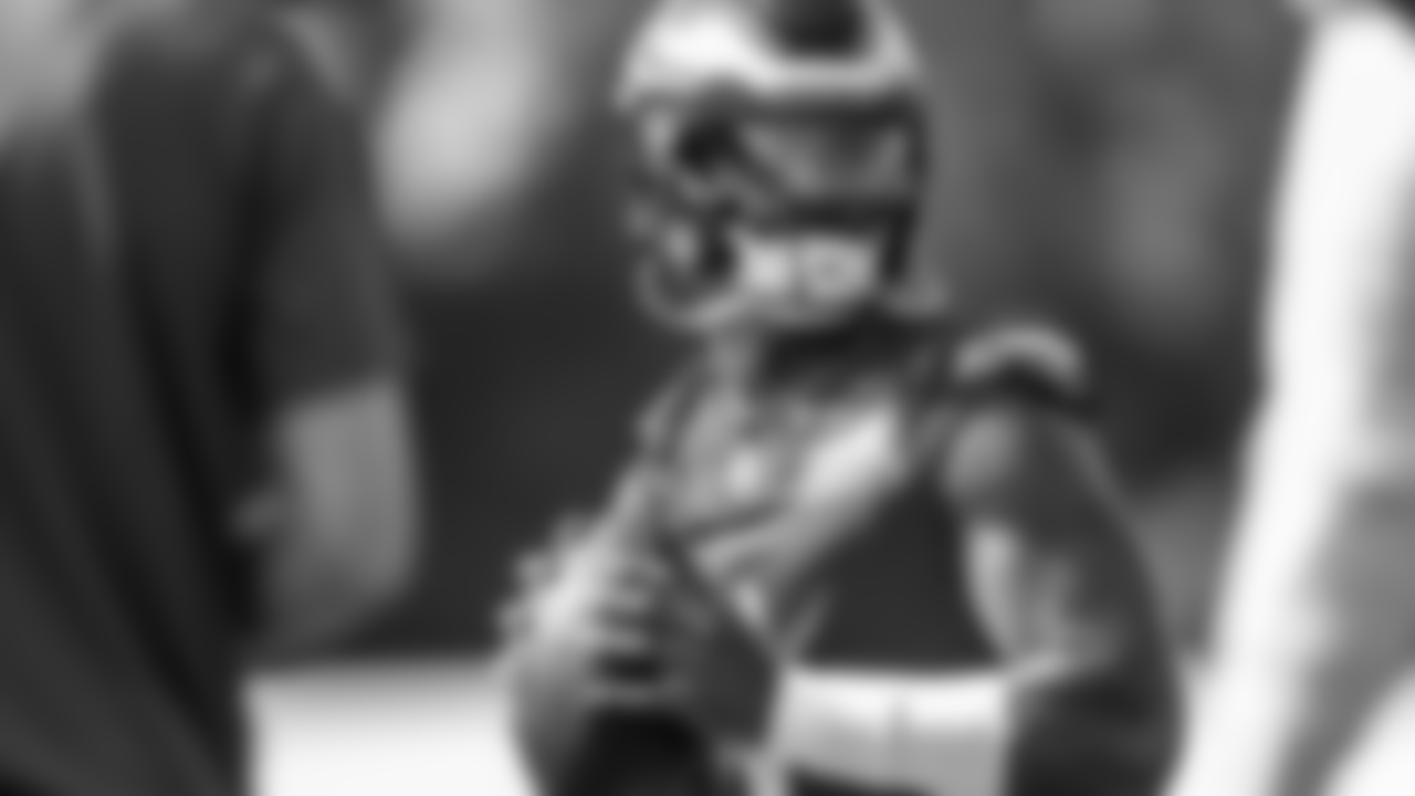 QB Jalen Hurts