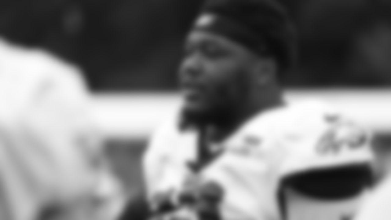 DT Milton Williams