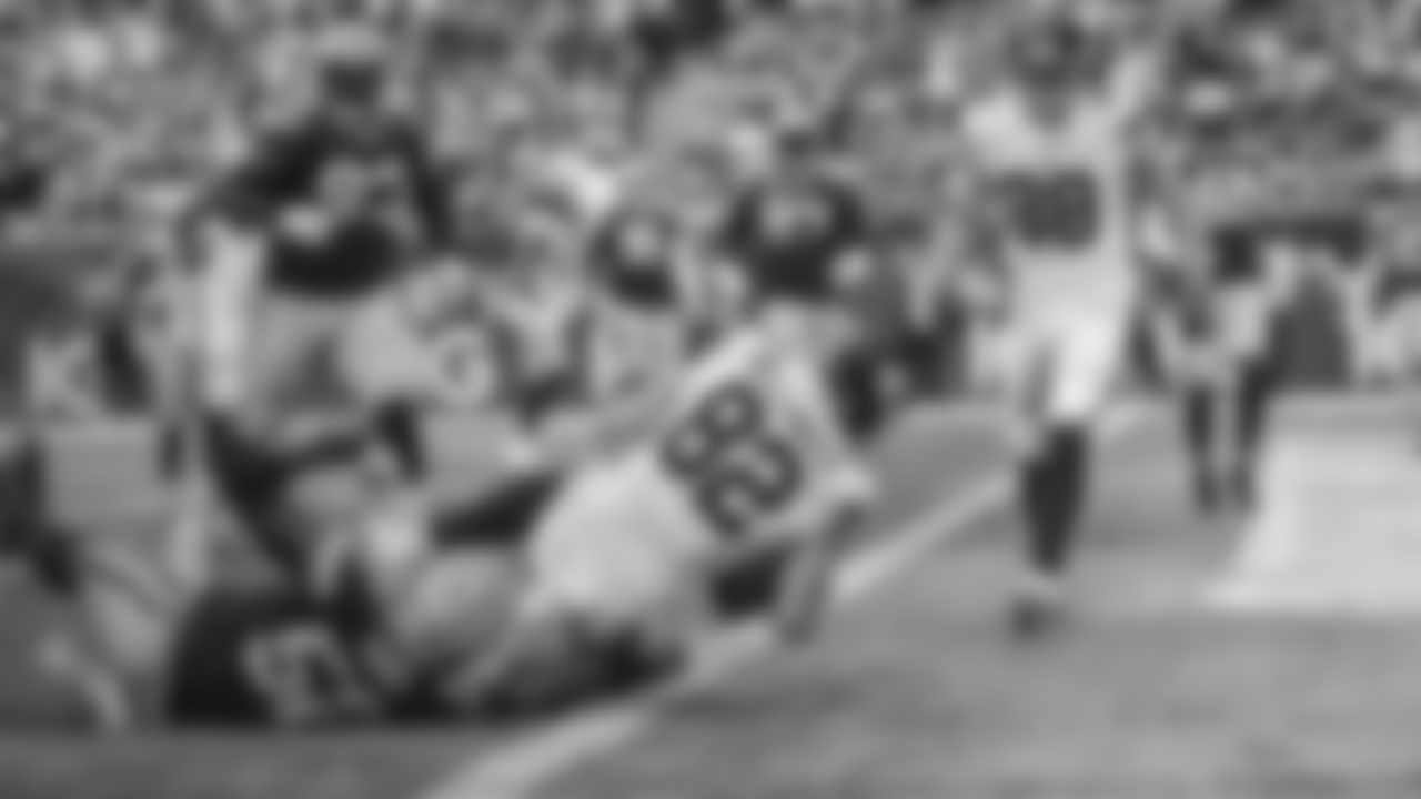 TE Daniel Bellinger caught two passes for 22 yards and added a two-yard rushing touchdown.