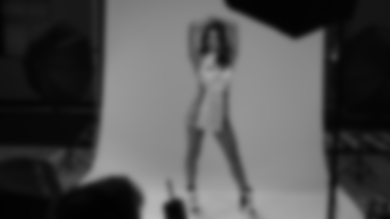 Gallery_Faces_Saintsations_caroline010419_05