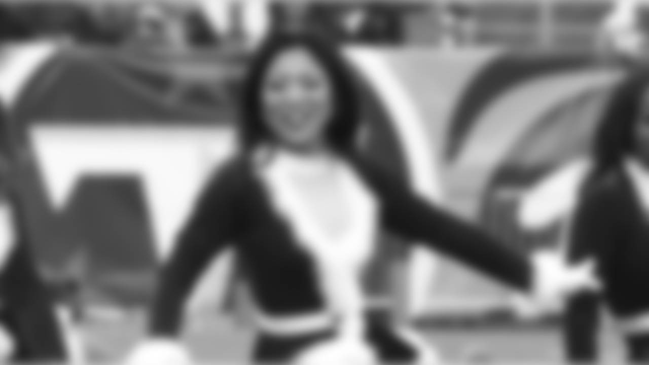 mari2018cheer65117seqn}