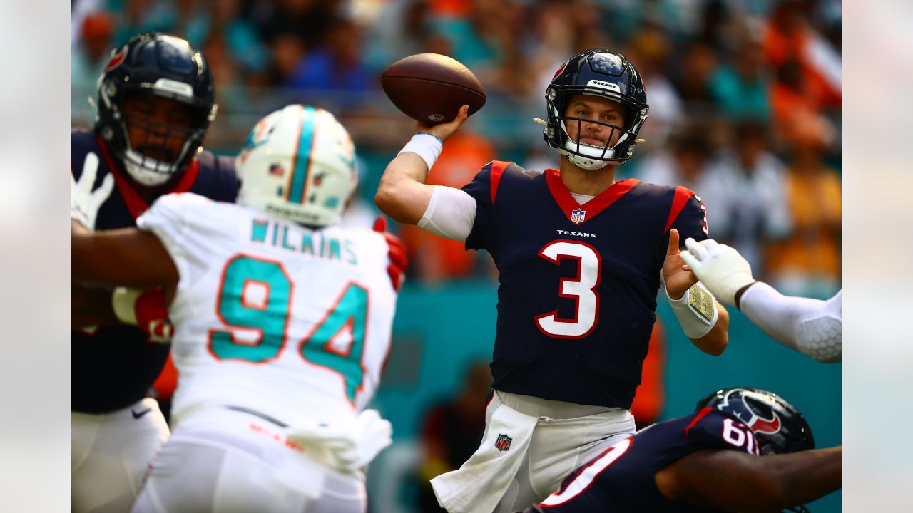 Miami Dolphins vs. Houston Texans photos in NFL Week 12