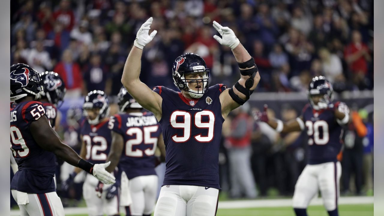 Houston, TX, USA. 8th Dec, 2019. Houston Texans tight end Jordan Akins (88)  prior to an NFL football game between the Denver Broncos and the Houston  Texans at NRG Stadium in Houston