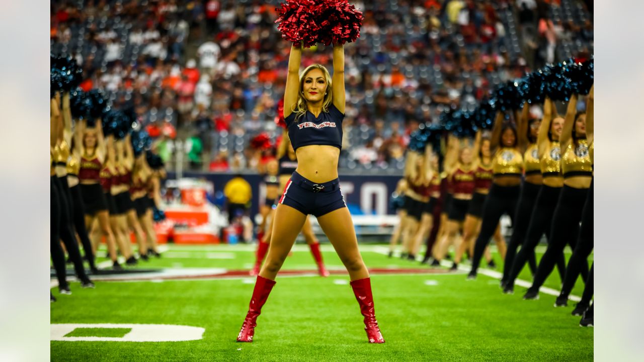 \ud83d\udcf8 | 2022 All-Star Cheer with Houston Texans Cheerleaders